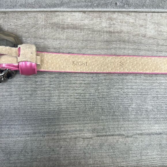 Vintage pink Leather Belt w flower buckle w stone in the middle. - Picture 5 of 8